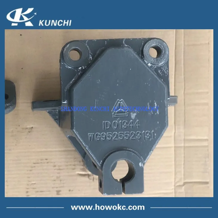 WG9525523131 FRONT SPRING FRONT BRACKET (2)