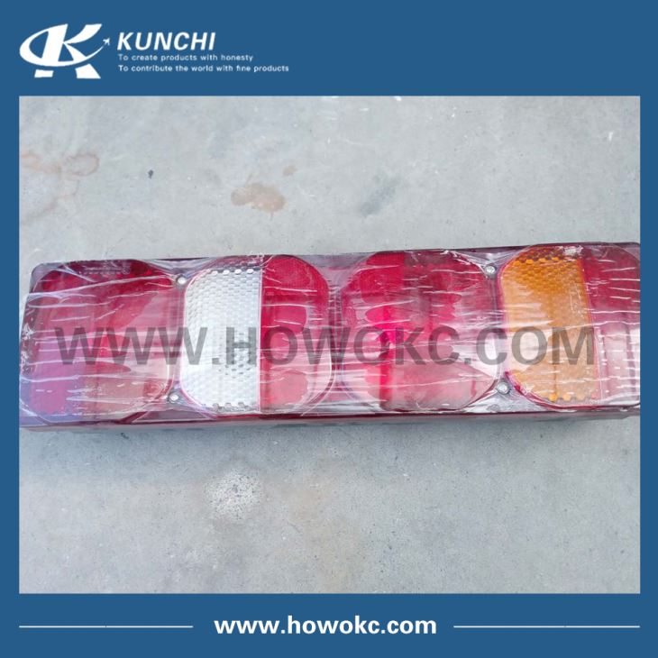 Tail Lamp Assy Right WG9925810001 HOWO A7